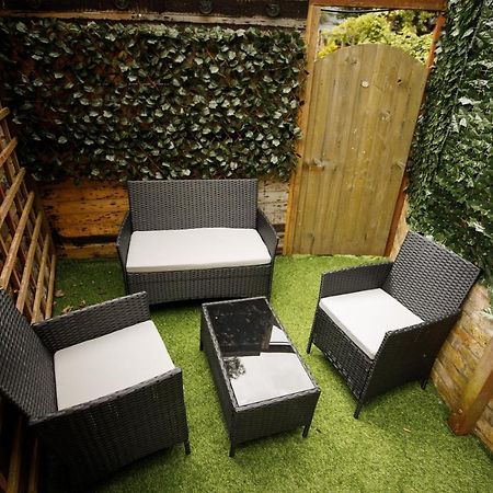 Perfect Location 4Bed 2 Bath Spacious Apartment ロンドン エクステリア 写真