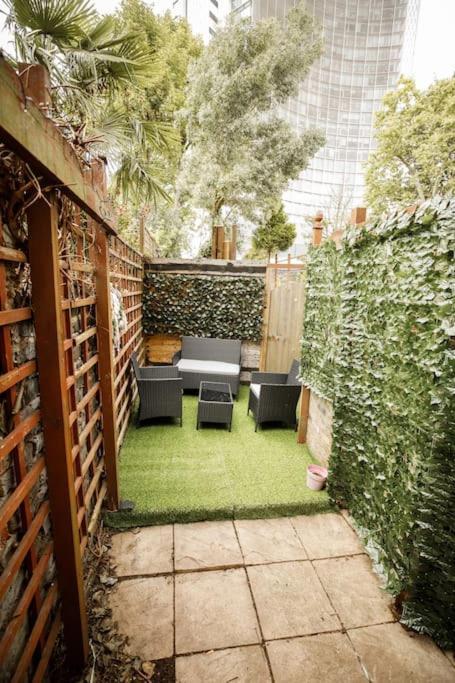 Perfect Location 4Bed 2 Bath Spacious Apartment ロンドン エクステリア 写真