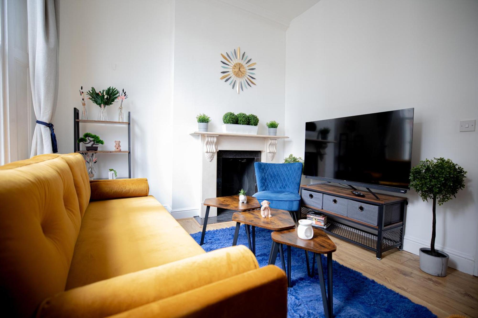 Perfect Location 4Bed 2 Bath Spacious Apartment ロンドン エクステリア 写真